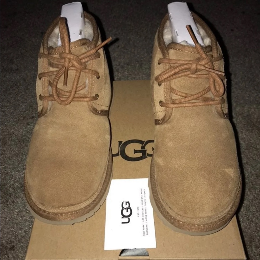 UGG Neumel boots
